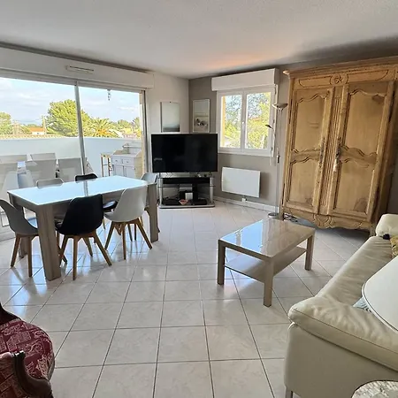 Bel T3 A St Aygulf, Climatise, Proche Plage, Parking Prive - Fr-1-768-110 * Frejus